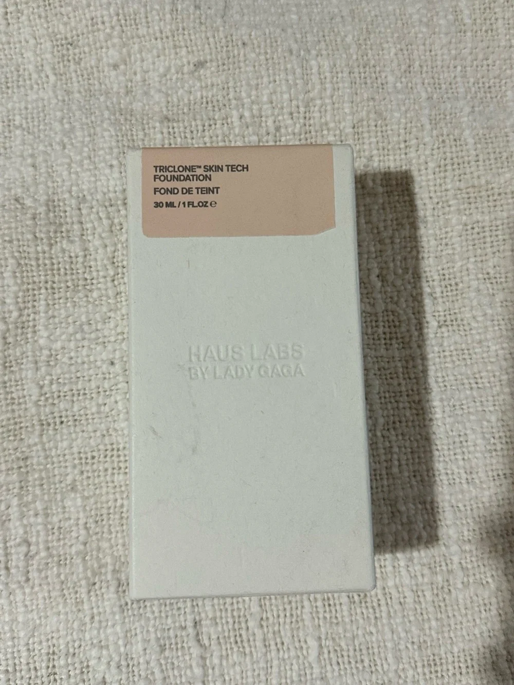 Haus Labs- Triclone Skin Tech Foundation